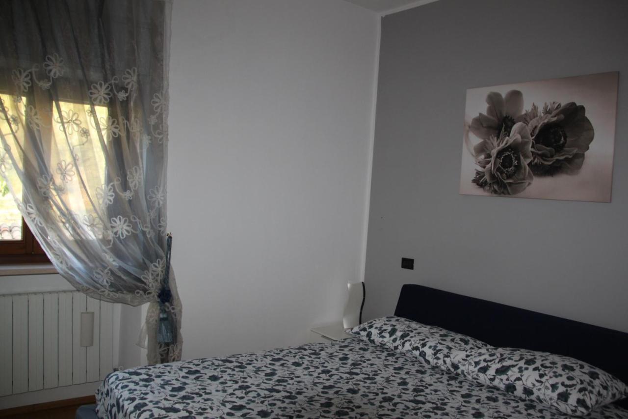 Casa Elena Apartment อัสซิซี ภายนอก รูปภาพ